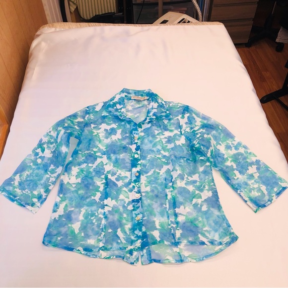 Notations Petite sheer blue floral blouse - Picture 8 of 15